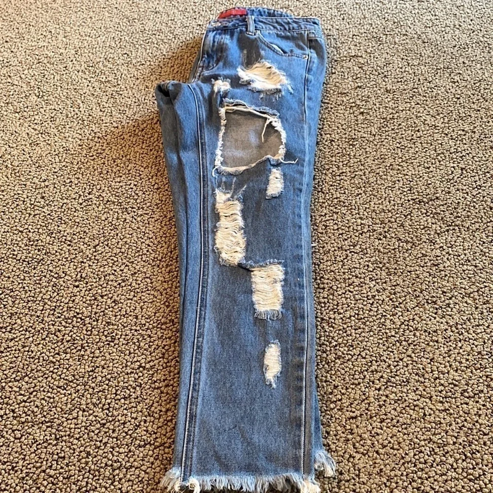Caffeine Distressed Blue Jeans Size Small in EUC
